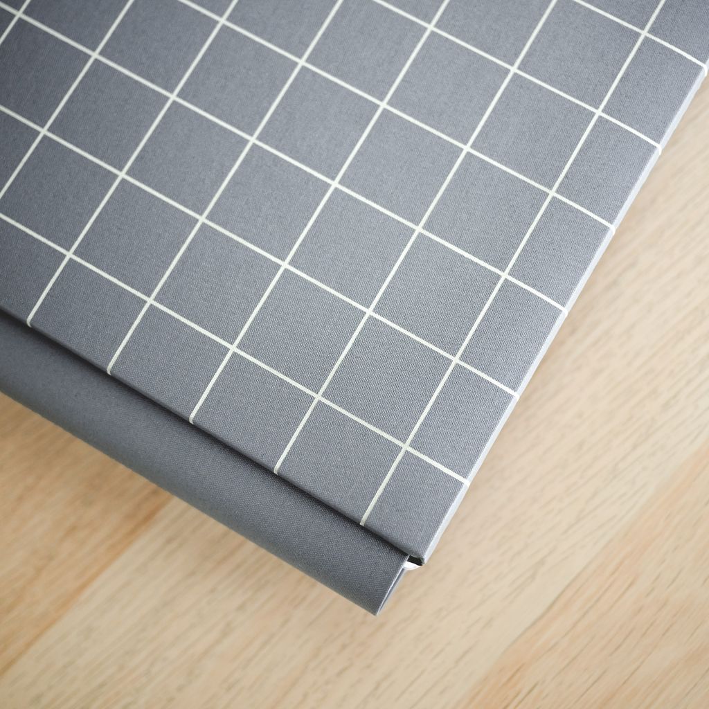 12×12 クラシックグリッド アルバムカバー　フリント